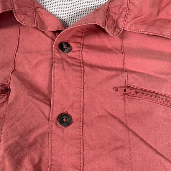 Magellan Men's Classic Fit Moisture Wicking Fish Gear Fishing Short Sleeve Shirt - Picture 3 of 7